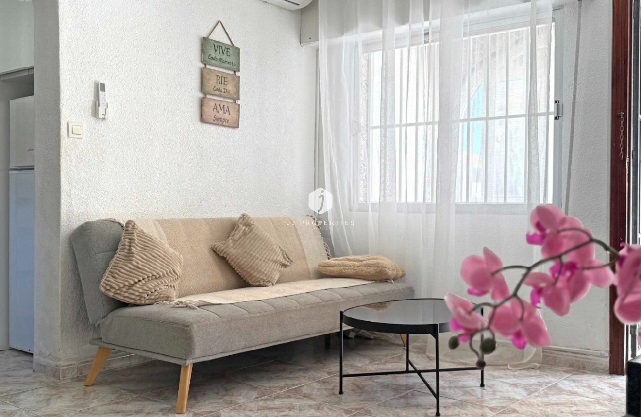 Segunda mano - Apartamento / piso -
Torrevieja - Costa Blanca