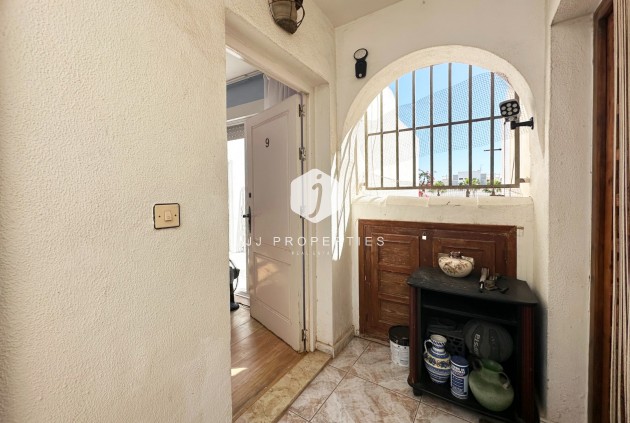 Segunda mano - Bungalow -
Orihuela Costa - Costa Blanca