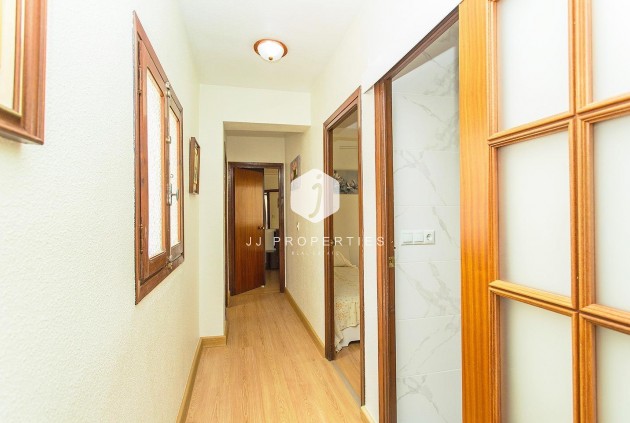 Segunda mano - Apartamento / piso -
Torrevieja - Playa del Cura