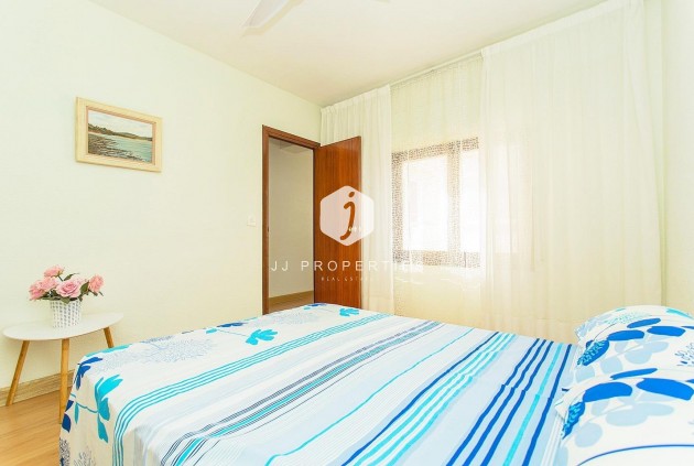 Segunda mano - Apartamento / piso -
Torrevieja - Playa del Cura