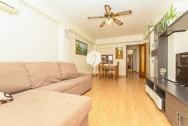 Segunda mano - Apartamento / piso -
Torrevieja - Playa del Cura