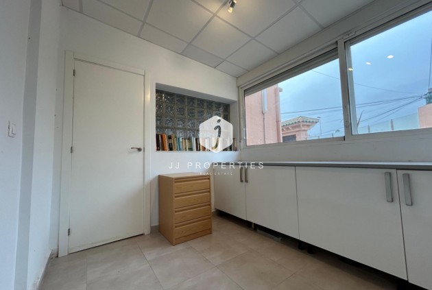 Segunda mano - Villa -
Torrevieja - Los Frutales