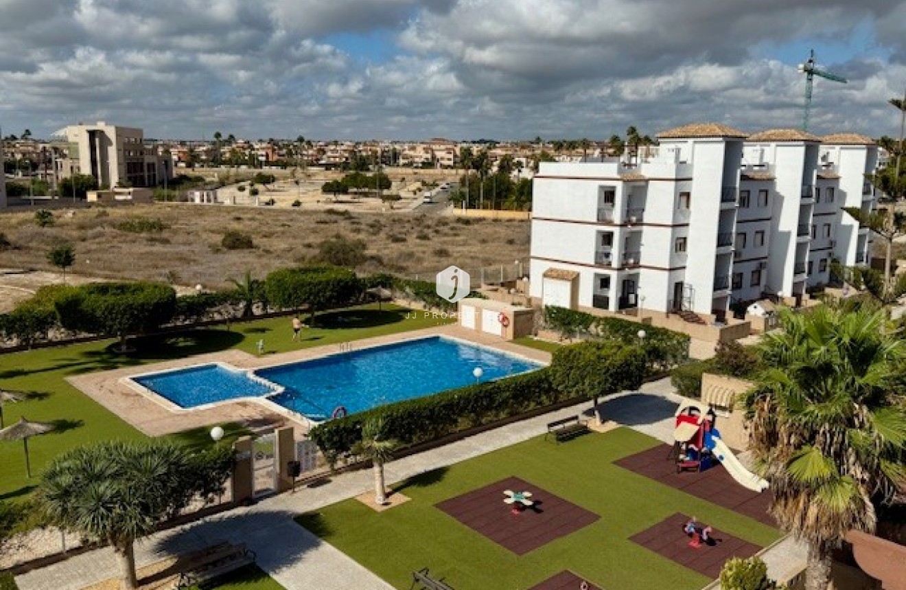 Segunda mano - Apartamento / piso -
Orihuela Costa - Costa Blanca