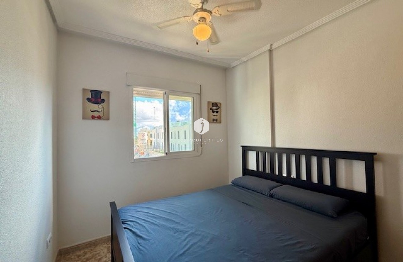 Segunda mano - Apartamento / piso -
Orihuela Costa - Costa Blanca