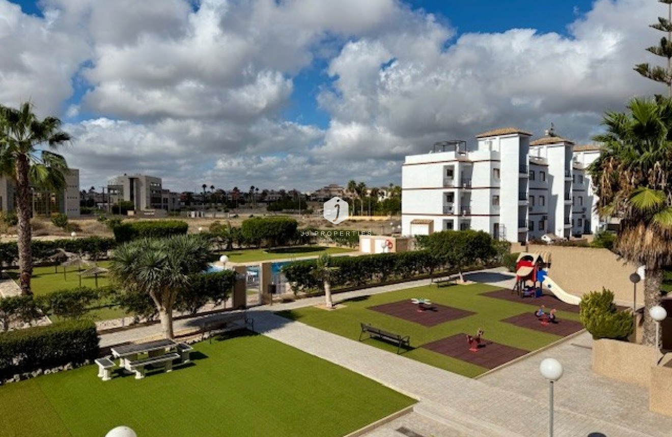 Segunda mano - Apartamento / piso -
Orihuela Costa - Costa Blanca