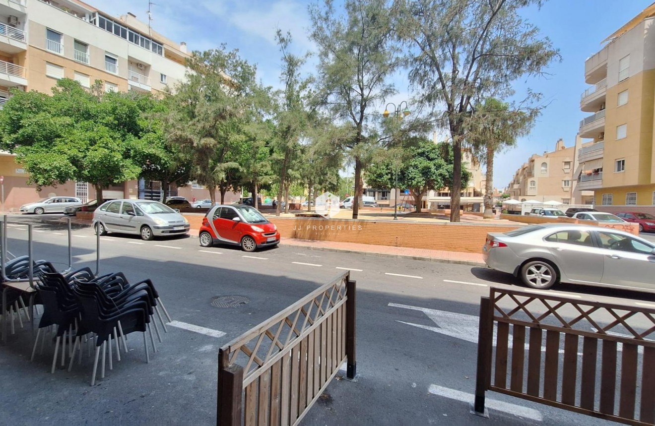 Segunda mano - Apartamento / piso -
Torrevieja - Playa del Cura