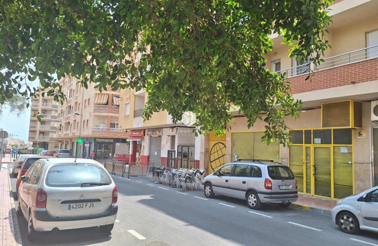 Segunda mano - Apartamento / piso -
Torrevieja - Playa del Cura