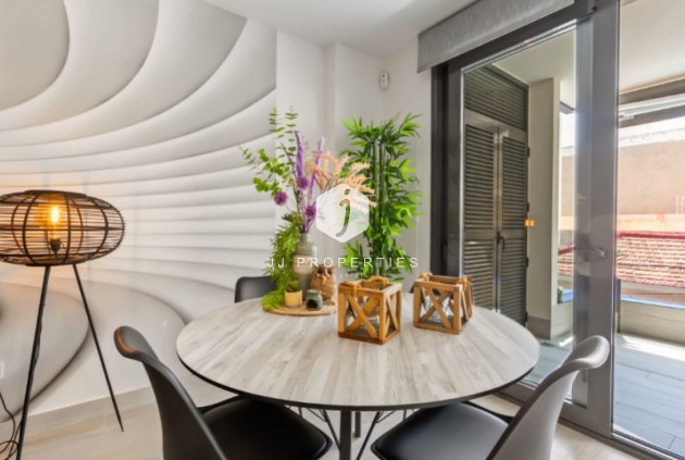 Segunda mano - Apartamento / piso -
Torrevieja - Costa Blanca