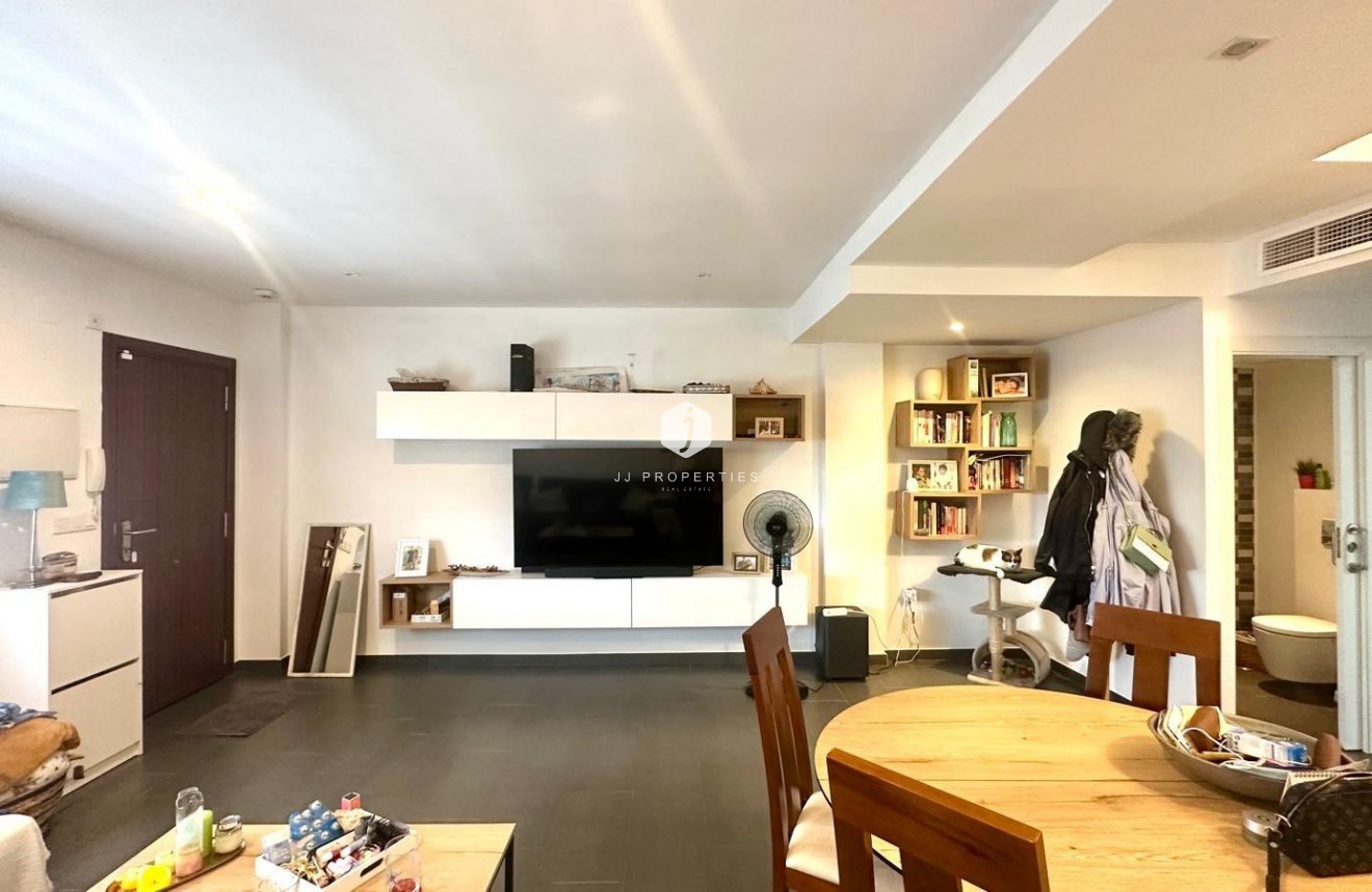 Segunda mano - Chalet -
Torrevieja - aguas nuevas