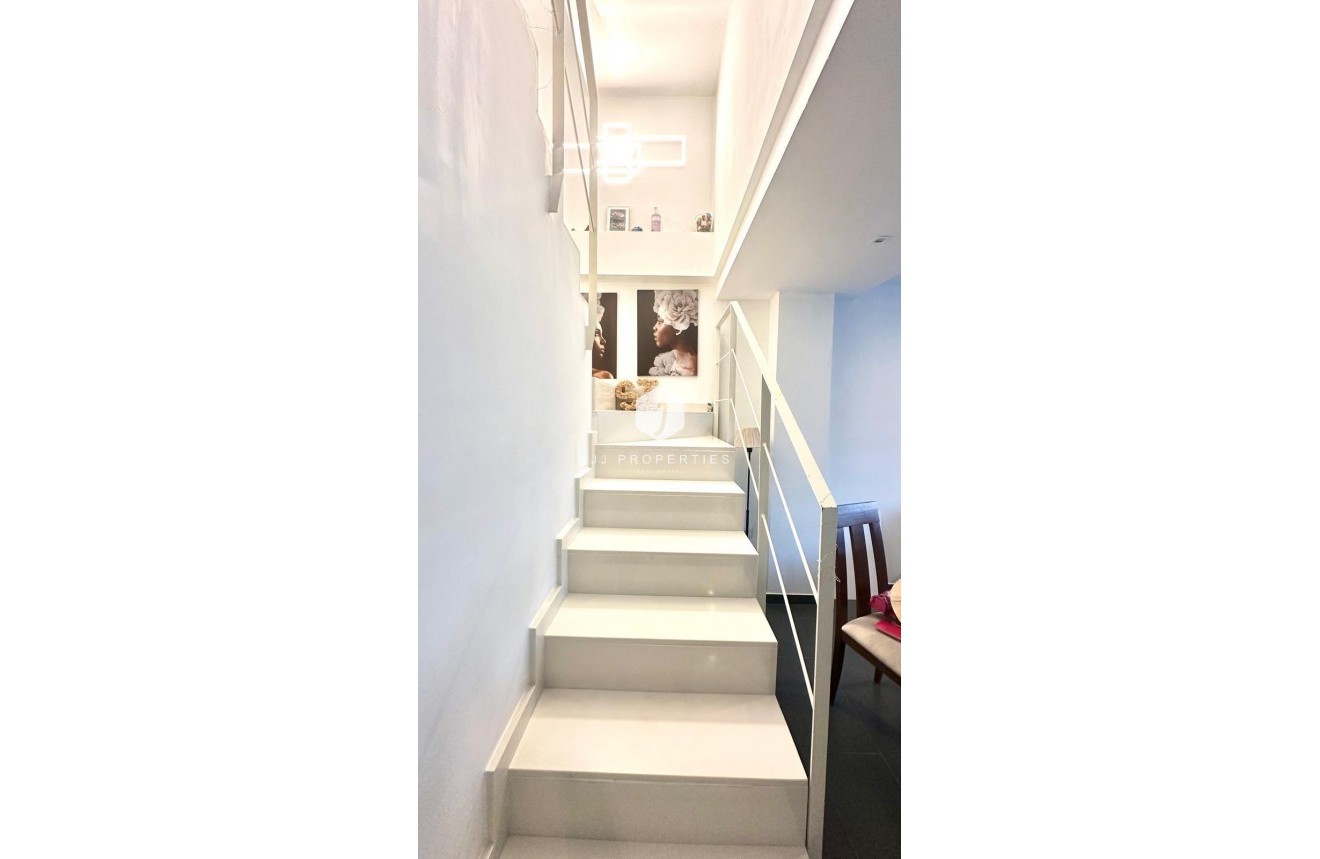 Segunda mano - Chalet -
Torrevieja - aguas nuevas