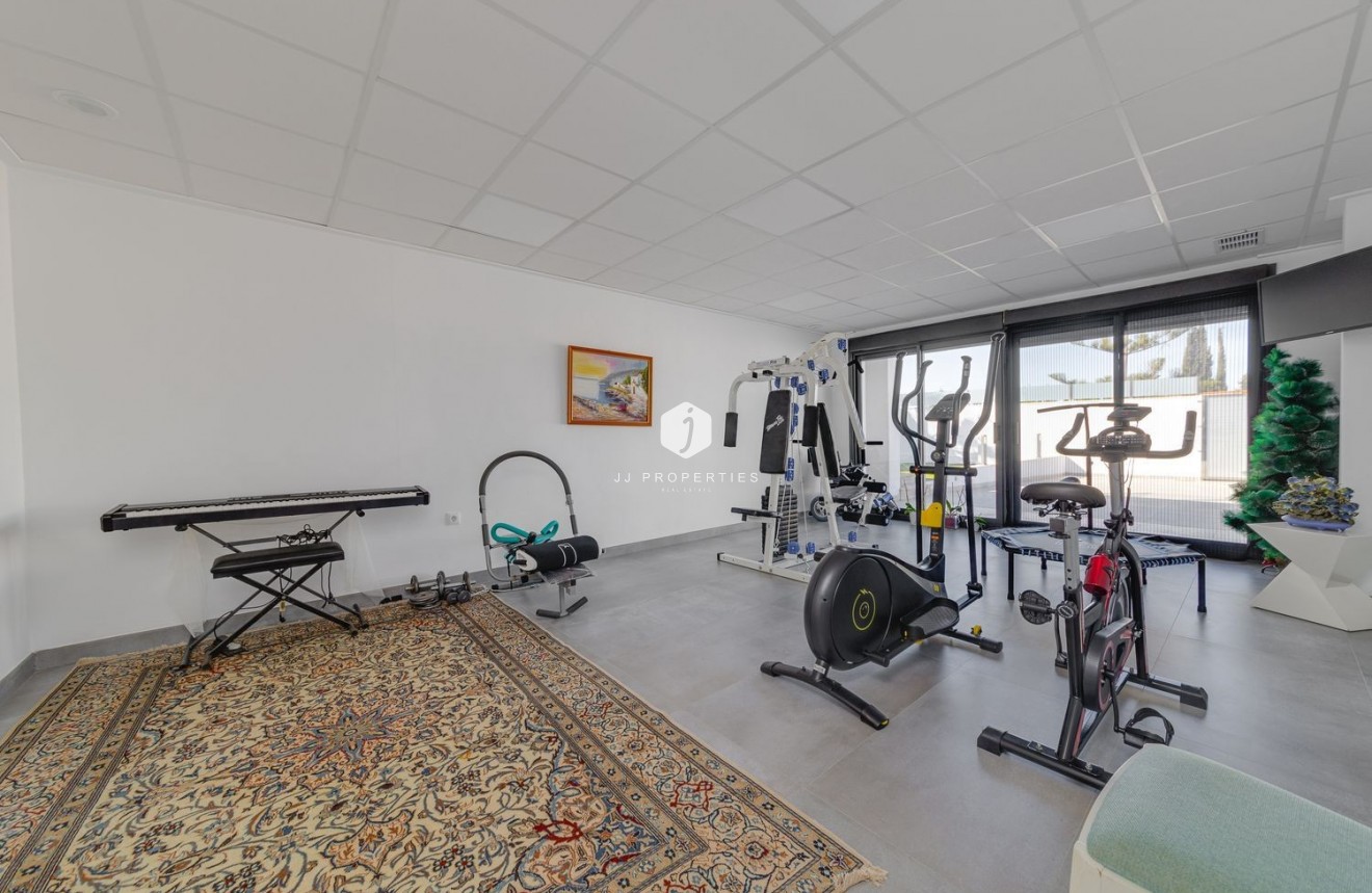 Segunda mano - Villa -
Torrevieja - Costa Blanca