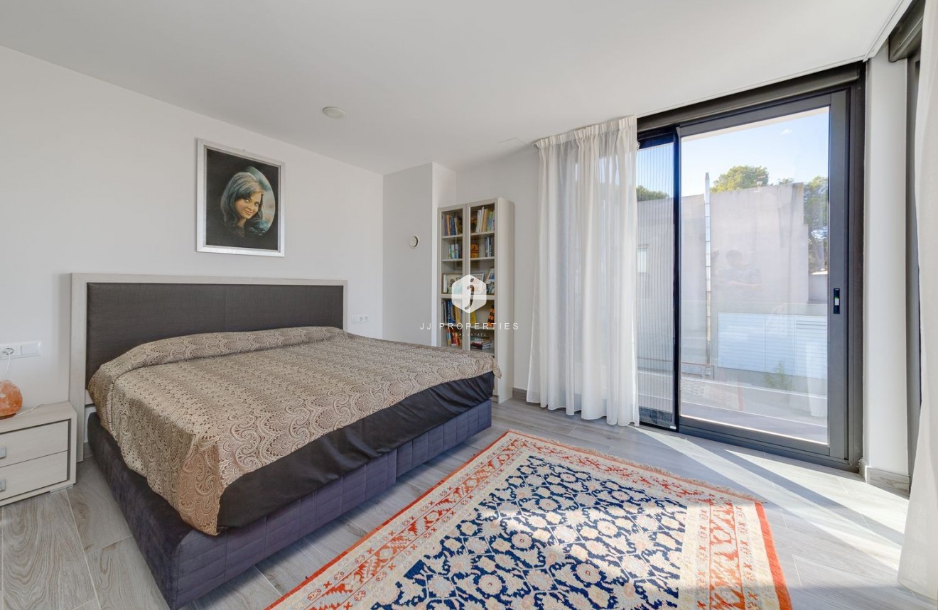 Segunda mano - Villa -
Torrevieja - Costa Blanca