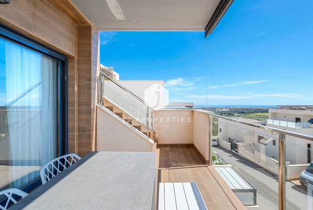 Z drugiej ręki - Daszek -
San Miguel de Salinas - Inland