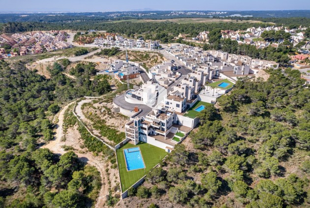 Z drugiej ręki - Daszek -
San Miguel de Salinas - Inland