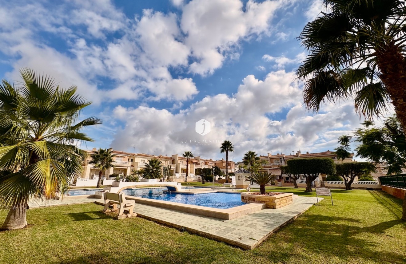 Segunda mano - Chalet -
Rojales - Inland