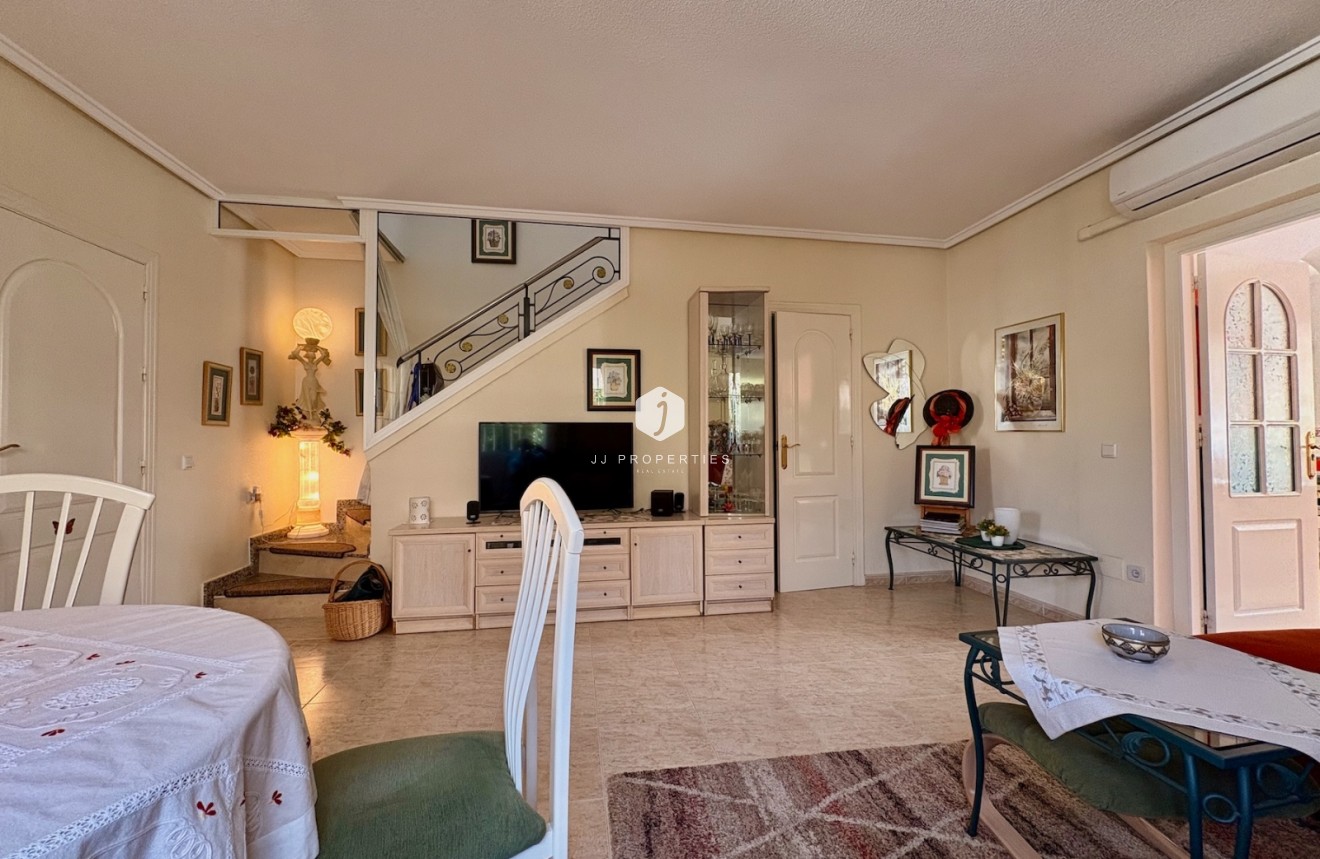 Segunda mano - Chalet -
Rojales - Inland