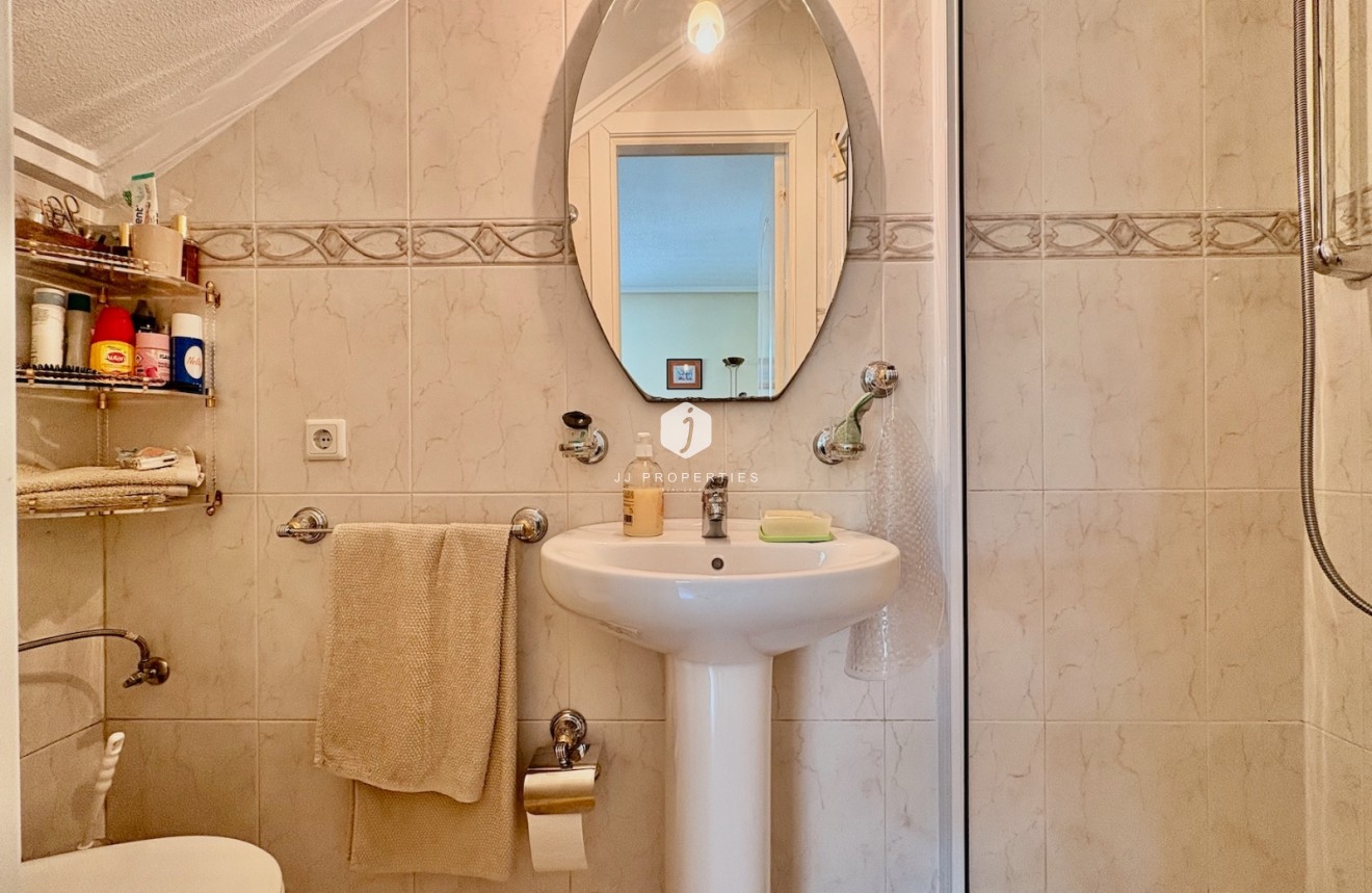 Segunda mano - Chalet -
Rojales - Inland