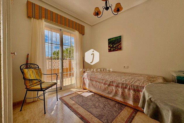 Segunda mano - Chalet -
Rojales - Inland