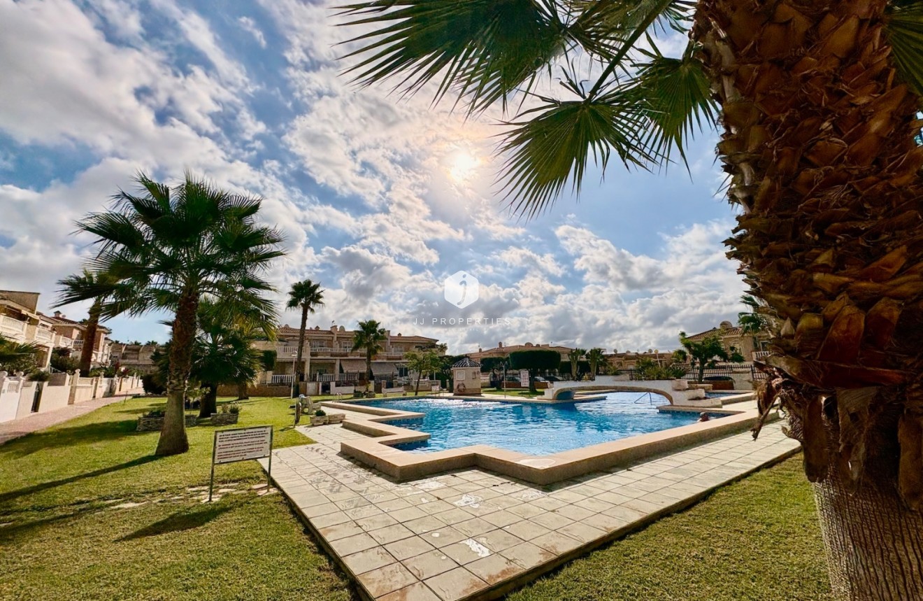 Segunda mano - Chalet -
Rojales - Inland