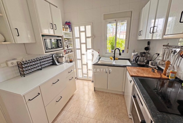 Segunda mano - Chalet -
Rojales - Inland