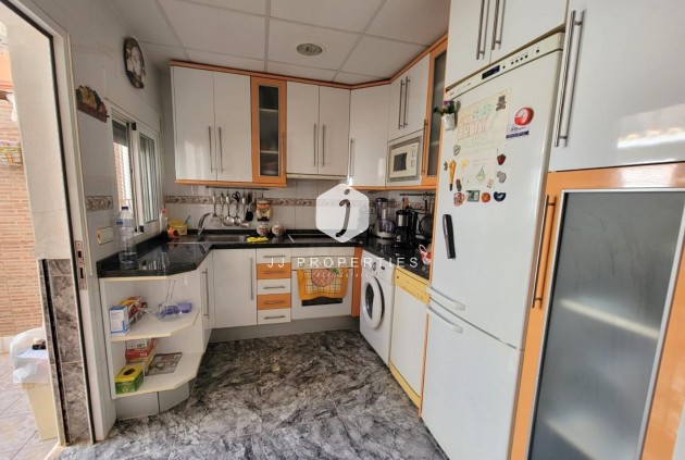 Segunda mano - Bungalow -
Torrevieja - Los Frutales