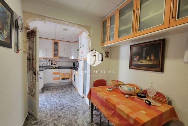 Segunda mano - Bungalow -
Torrevieja - Los Frutales