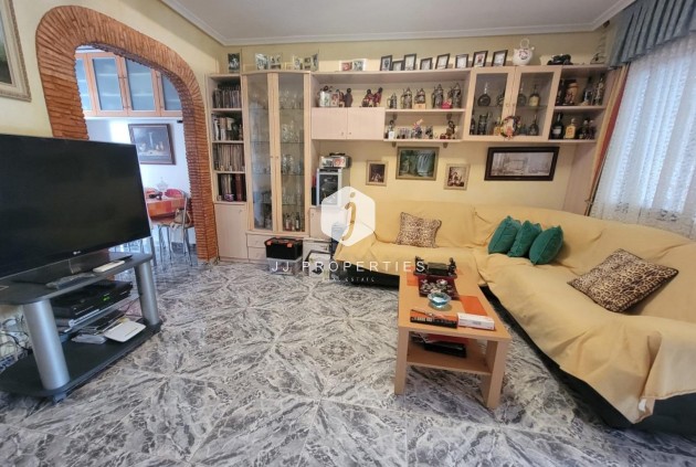 Segunda mano - Bungalow -
Torrevieja - Los Frutales