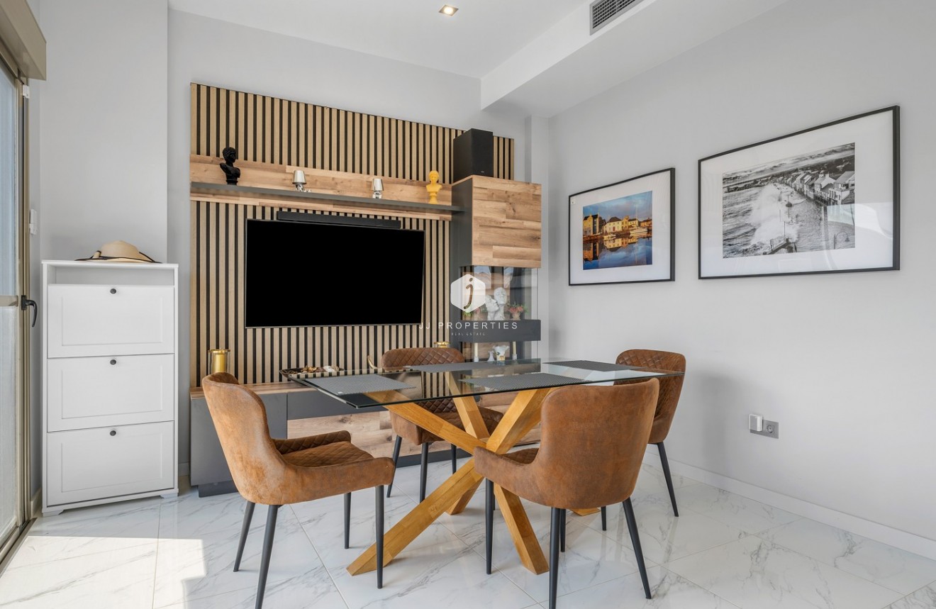 Segunda mano - Villa -
Orihuela Costa - Costa Blanca