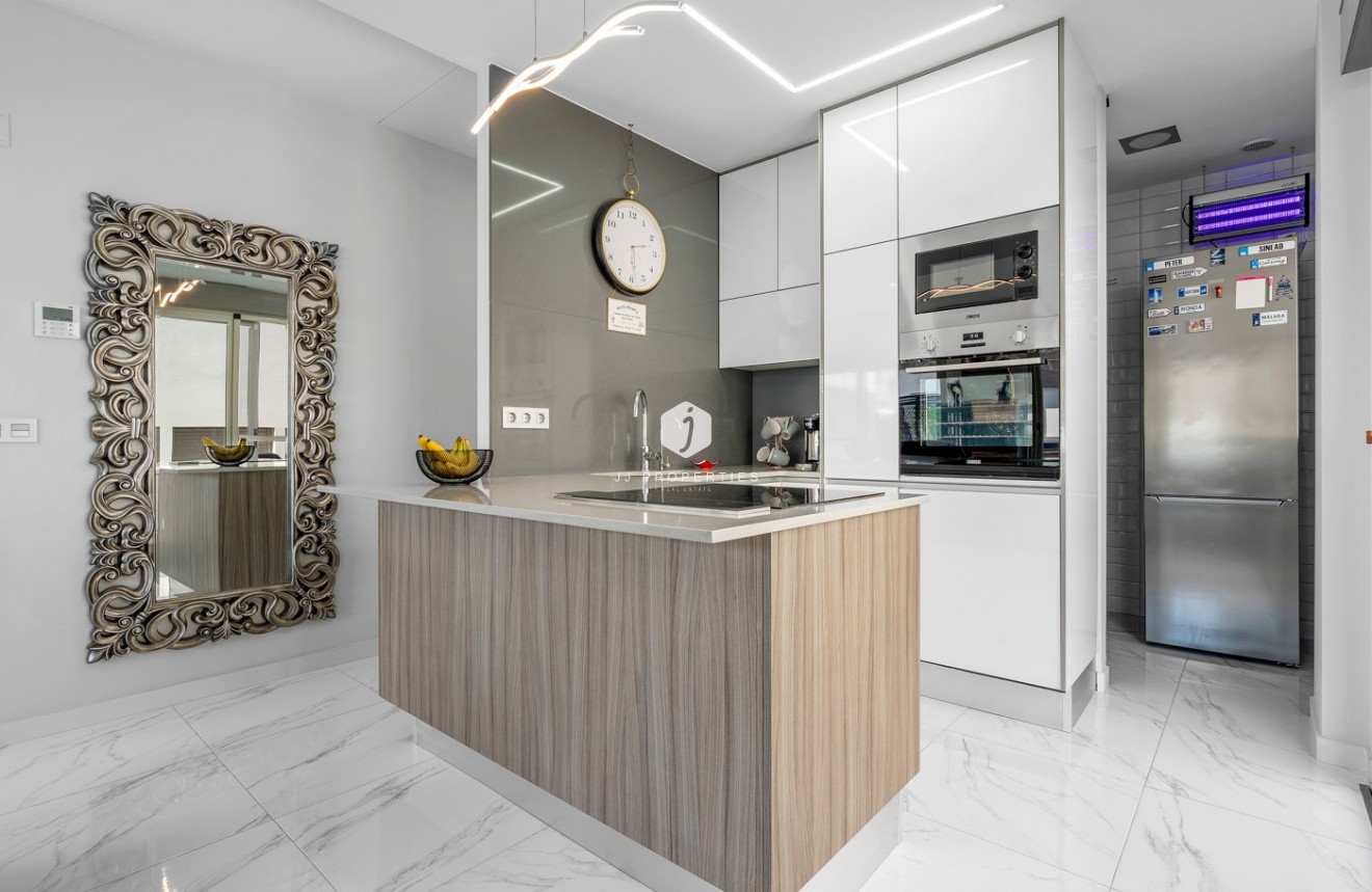 Segunda mano - Villa -
Orihuela Costa - Costa Blanca