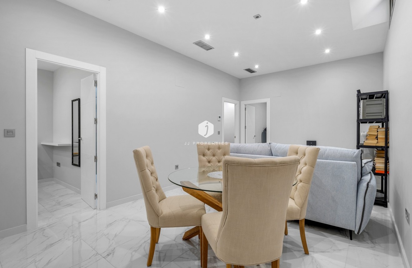 Segunda mano - Villa -
Orihuela Costa - Costa Blanca