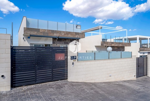 Segunda mano - Villa -
Orihuela Costa - Costa Blanca