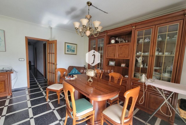 D'occasion - Appartement -
Torrevieja - Centro