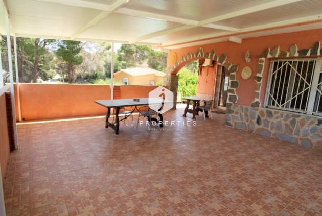 Segunda mano - Villa -
Torrevieja - Los Balcones