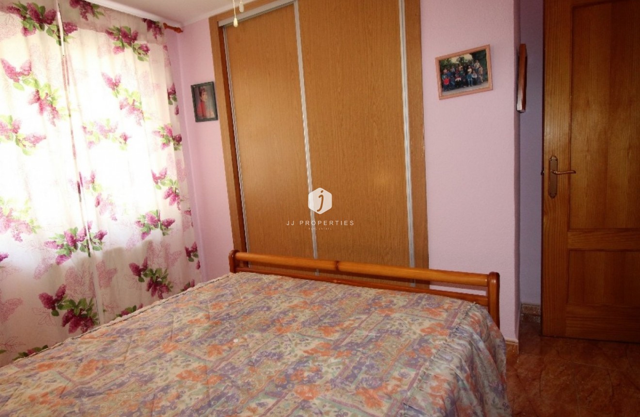 Segunda mano - Villa -
Torrevieja - Los Balcones