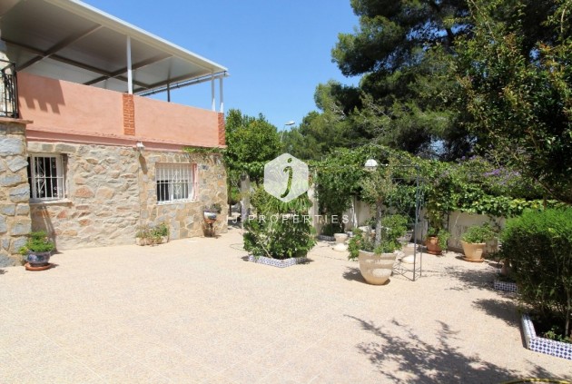 Segunda mano - Villa -
Torrevieja - Los Balcones