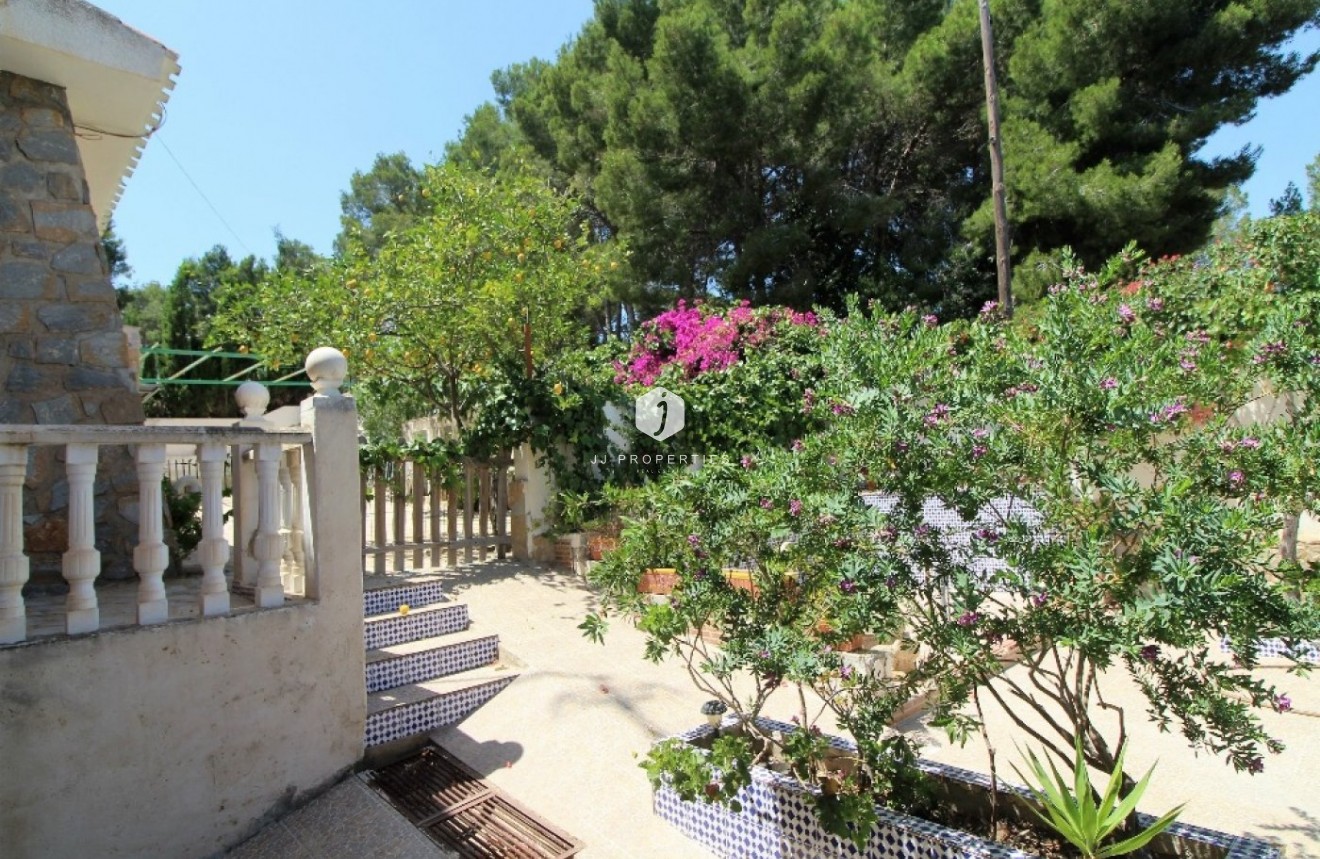 Segunda mano - Villa -
Torrevieja - Los Balcones