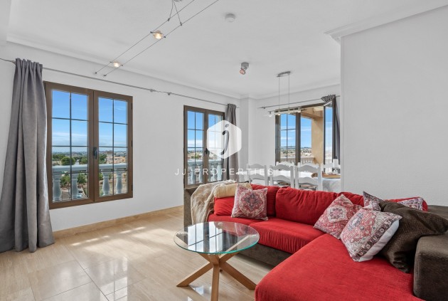 Tweedehands - Appartement / flat -
Punta Prima - Costa Blanca