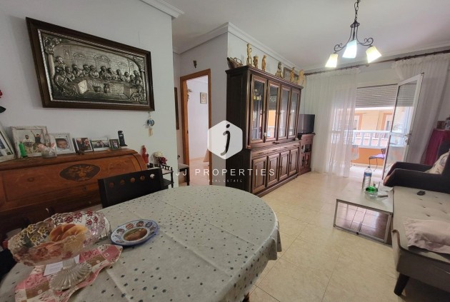 Tweedehands - Appartement / flat -
Torrevieja - Centro