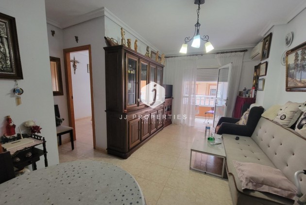 Tweedehands - Appartement / flat -
Torrevieja - Centro