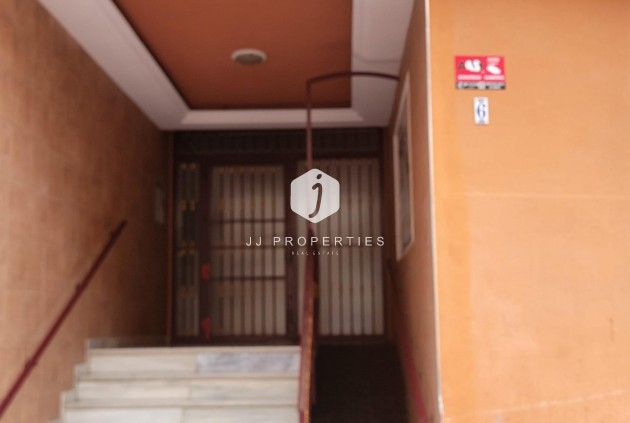Tweedehands - Appartement / flat -
Torrevieja - Centro
