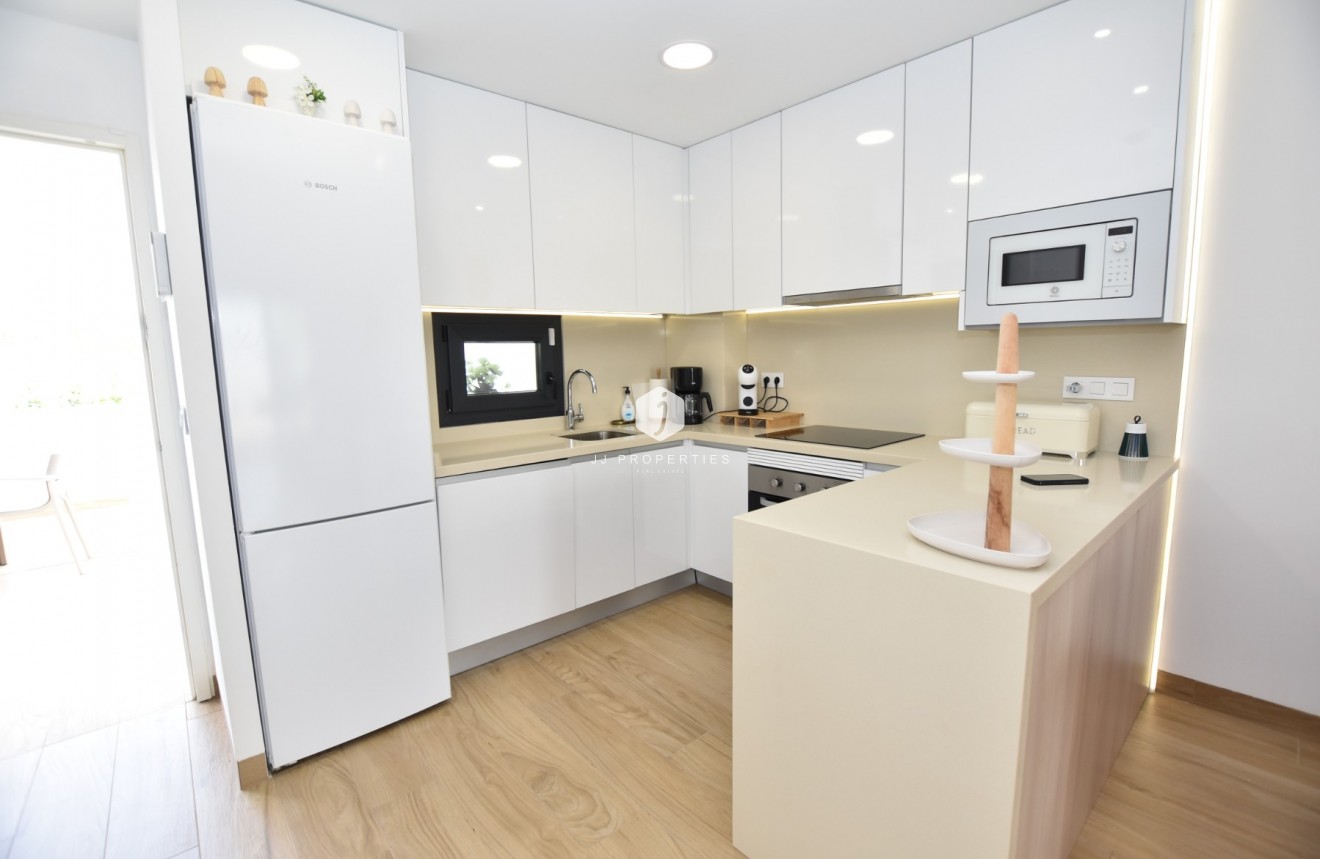 Segunda mano - Apartamento / piso -
Torrevieja - Costa Blanca