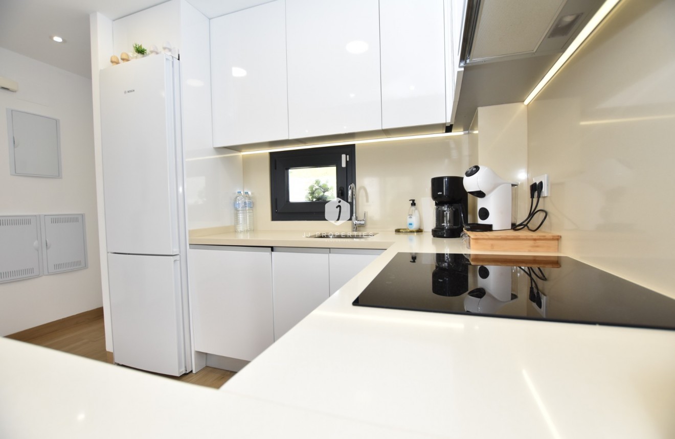 Segunda mano - Apartamento / piso -
Torrevieja - Costa Blanca