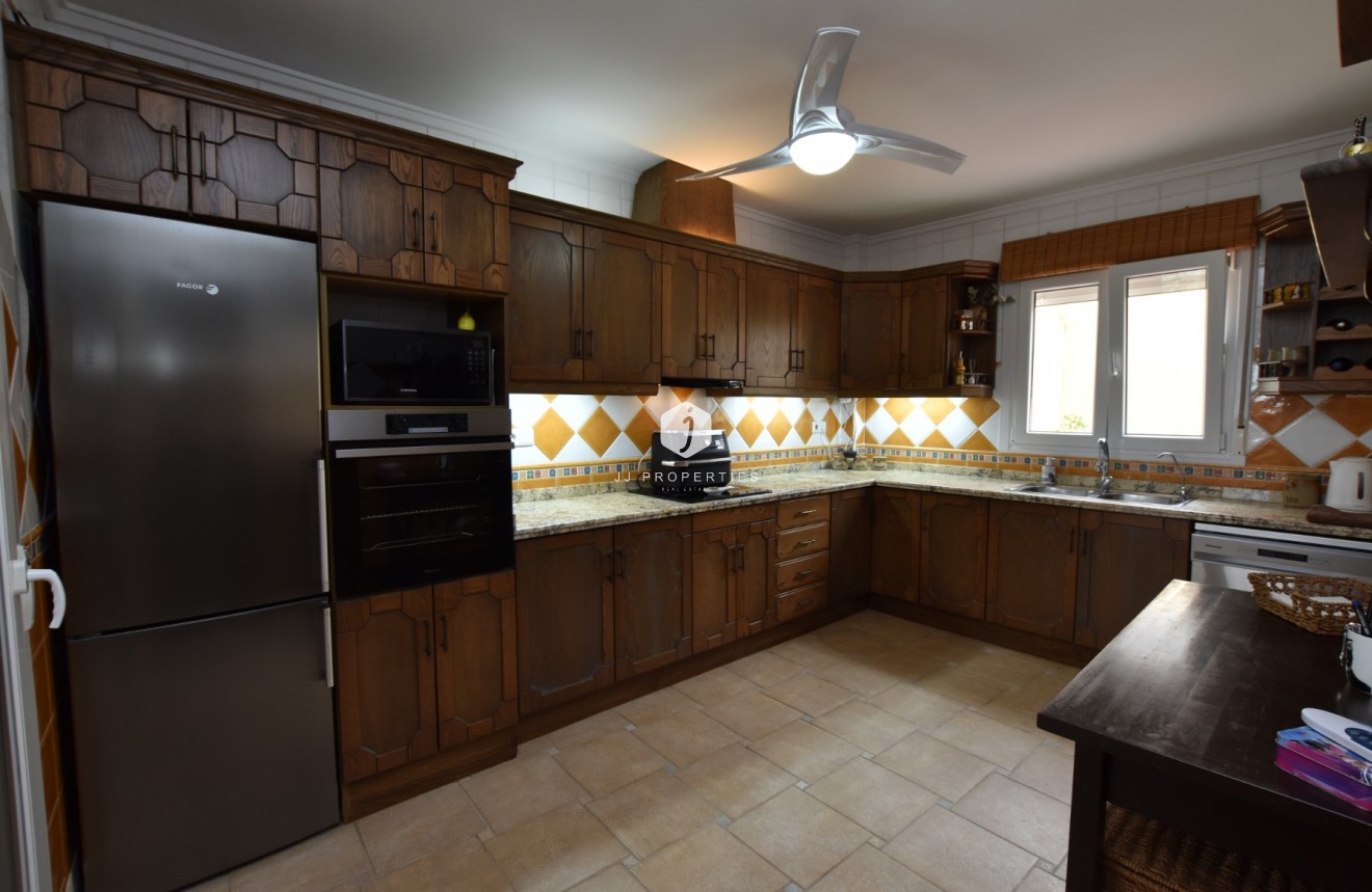 Tweedehands - Villa -
Algorfa - Inland