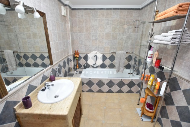 Tweedehands - Villa -
Algorfa - Inland