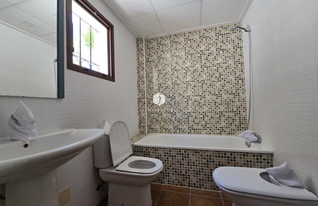 Segunda mano - Villa -
Algorfa - Inland