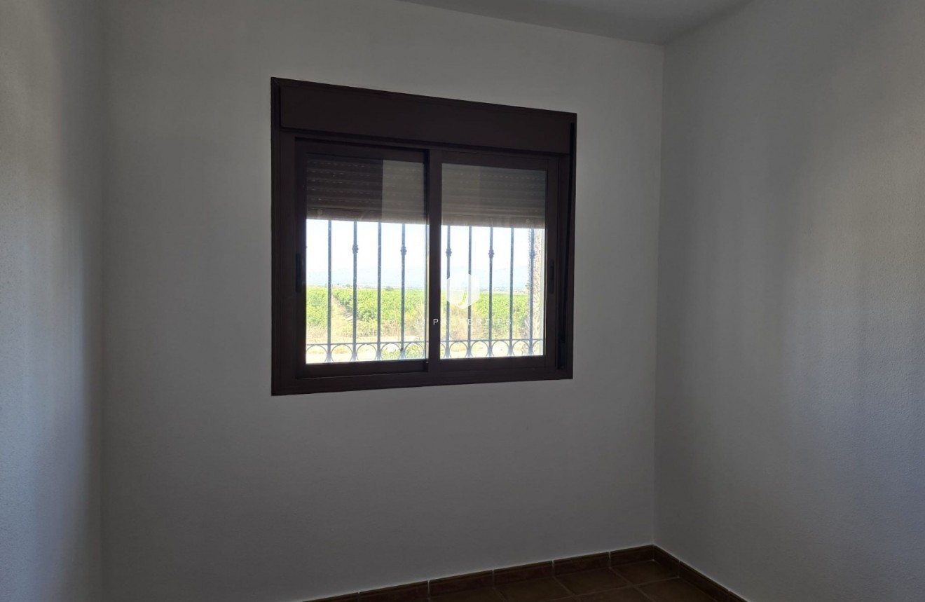 Segunda mano - Villa -
Algorfa - Inland