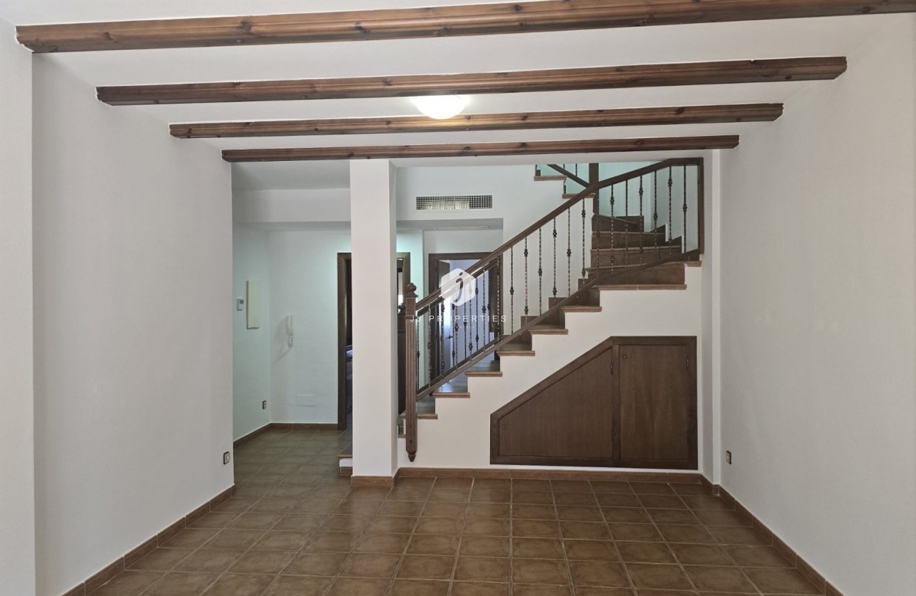 Segunda mano - Villa -
Algorfa - Inland