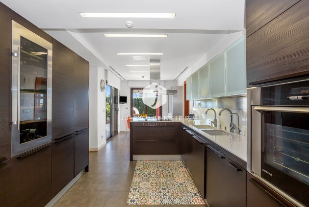 Segunda mano - Villa -
Algorfa - Inland