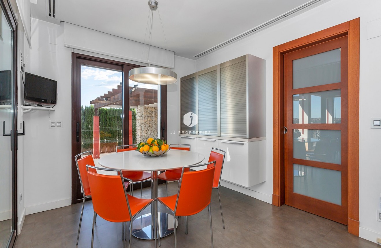 Segunda mano - Villa -
Algorfa - Inland