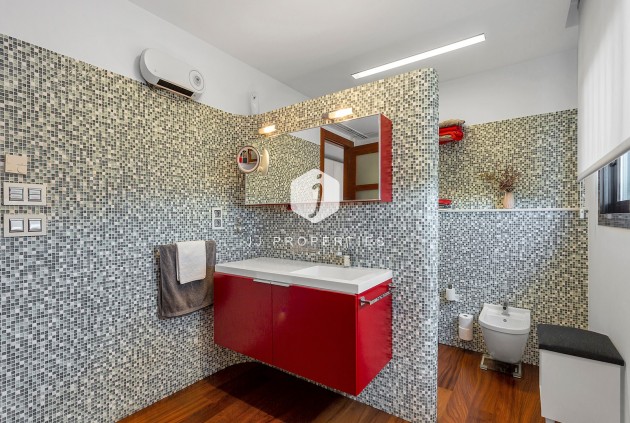 Segunda mano - Villa -
Algorfa - Inland